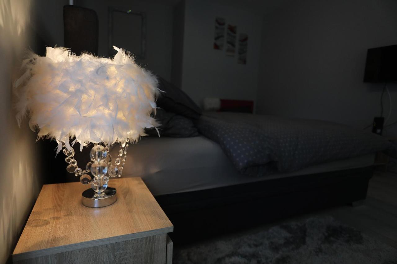 Studio Apartman Ana Όσιγιεκ Εξωτερικό φωτογραφία