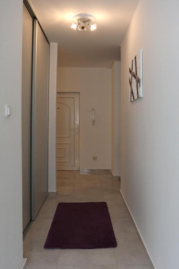 Studio Apartman Ana Όσιγιεκ Εξωτερικό φωτογραφία